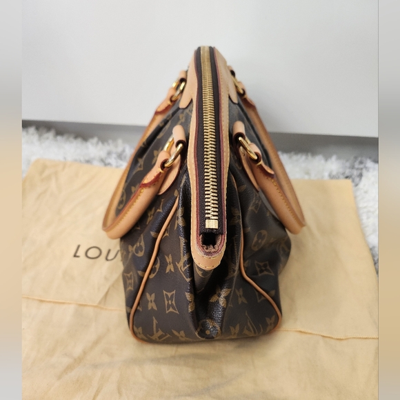 Louis Vuitton Monogram Tivoli PM Handbag - Picture 5 of 15